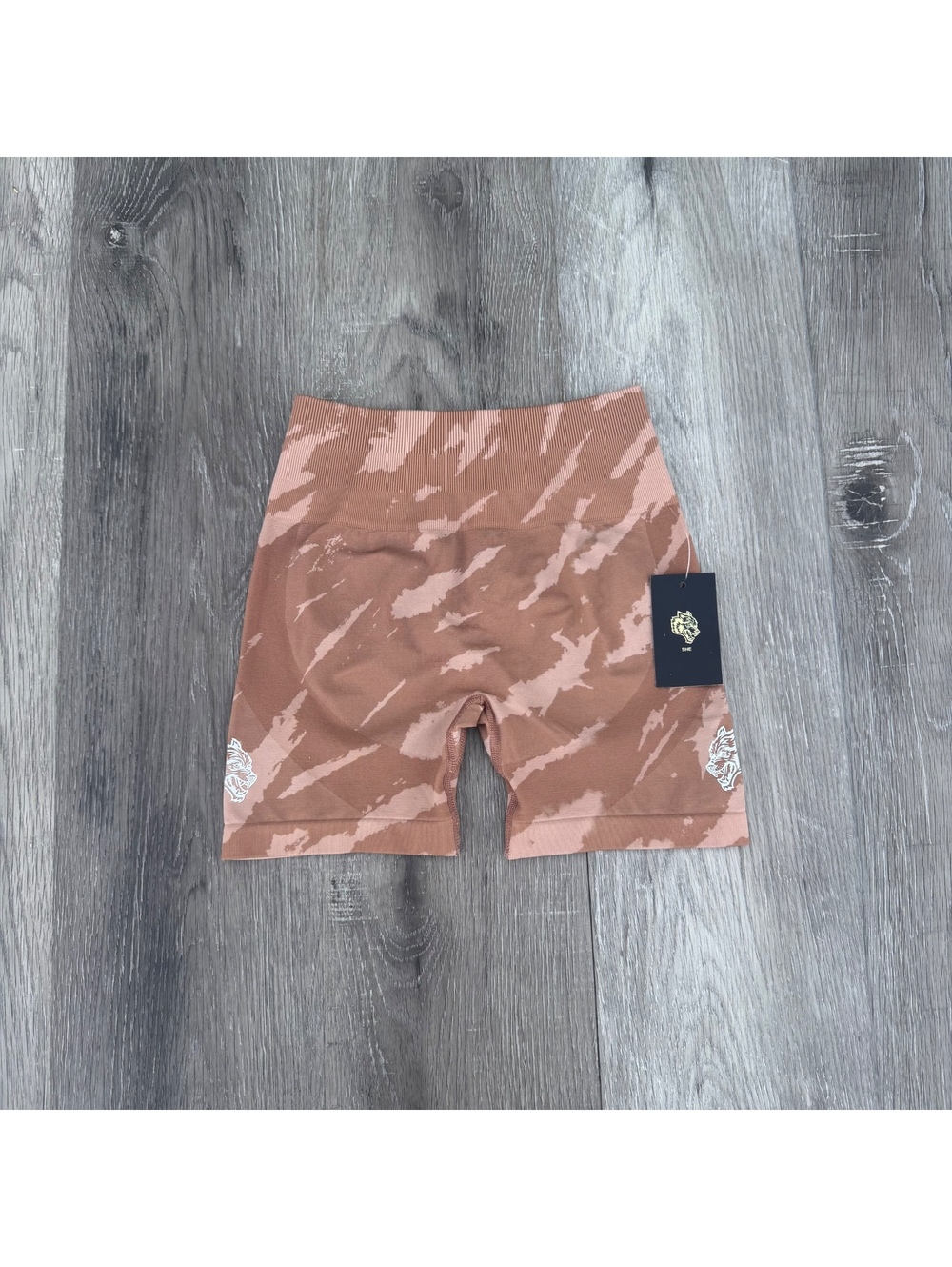 New Women’s Darc Sport Wolves Forever Seamless Everson Shorts size S